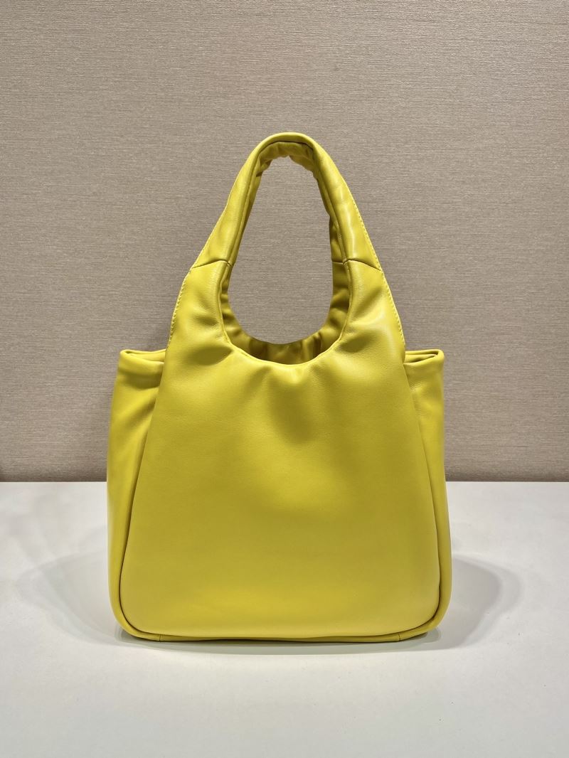 Pra*a tote bags